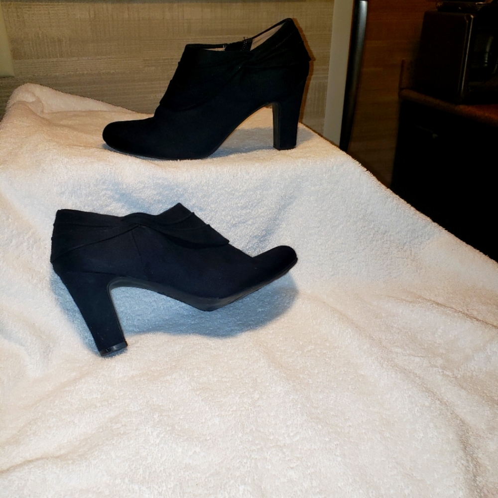 Ankle boot - Picture 14 of 14